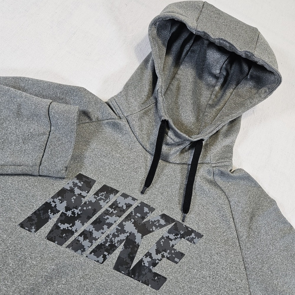Nike Dri Fit Therma Mens Large Digital Camo Logo Training Hoodie Gray
